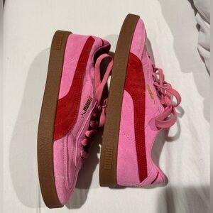 Puma Sneakers